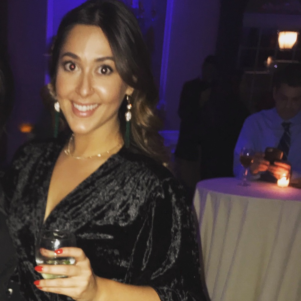 Meet your Posher, Dana